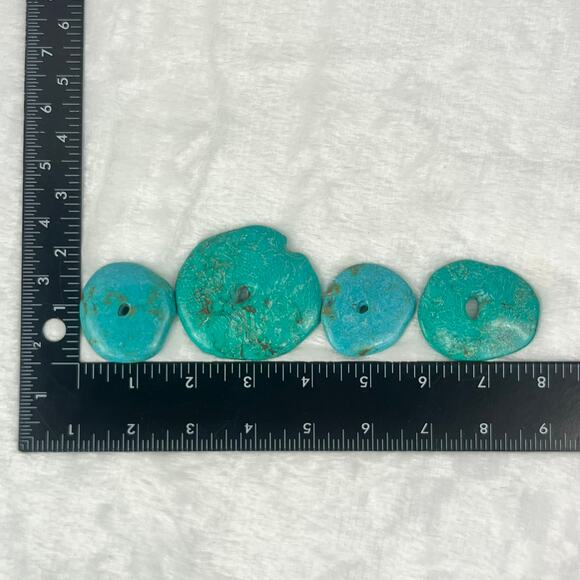 Lot 12 Turquoise Blue Gemstone Donut Pendants & Oval Beads Mixed Sizes 0.5–2.25" - Picture 2 of 3